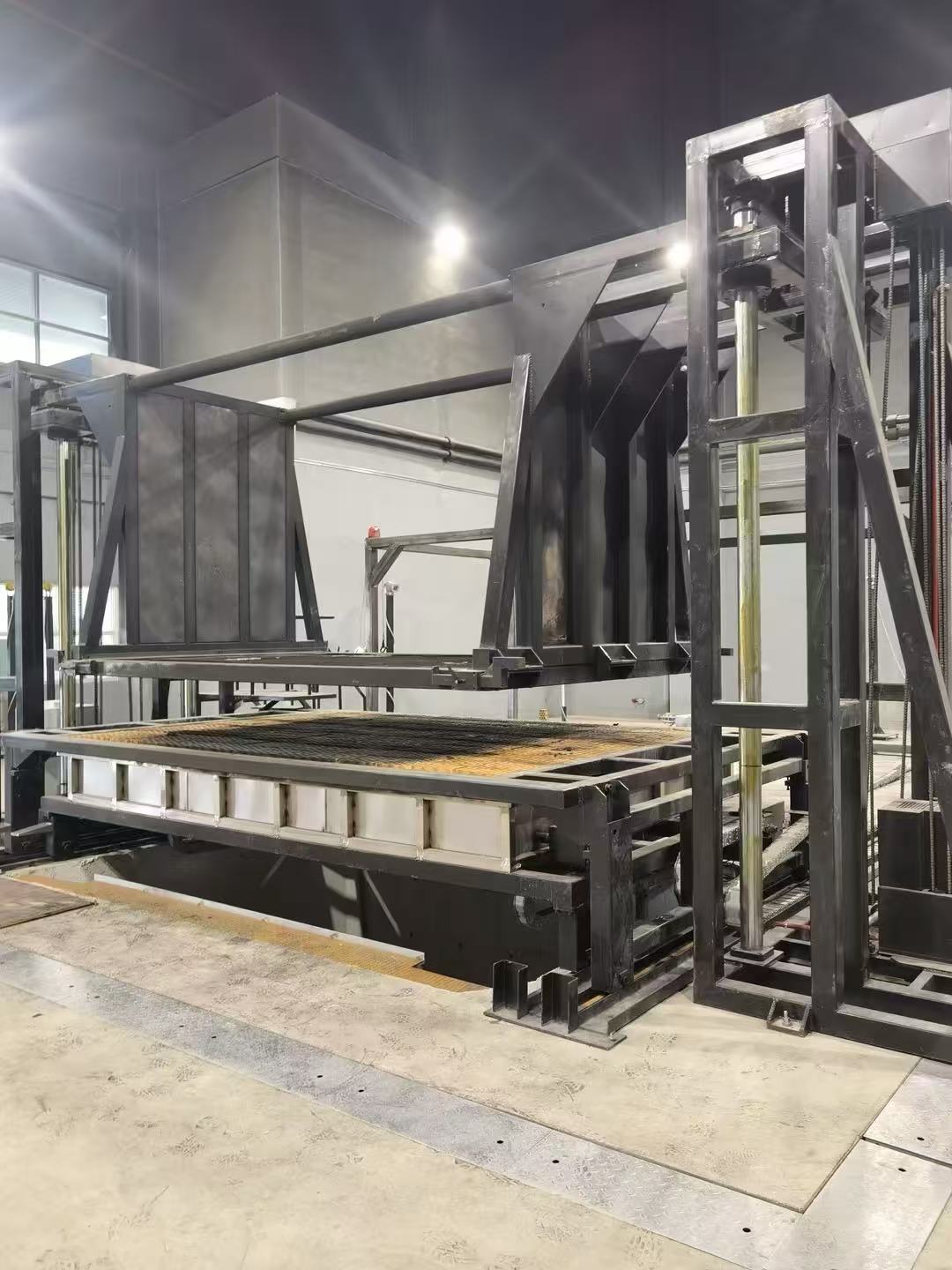 升降平臺如何賦能電池短路試驗機精準測試?瑞佳達技術深度解析 升降平臺,瑞佳達,電池短路試驗機